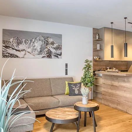 アパート Exklusiv Und Elegantes In Der Residenz By Interhome *