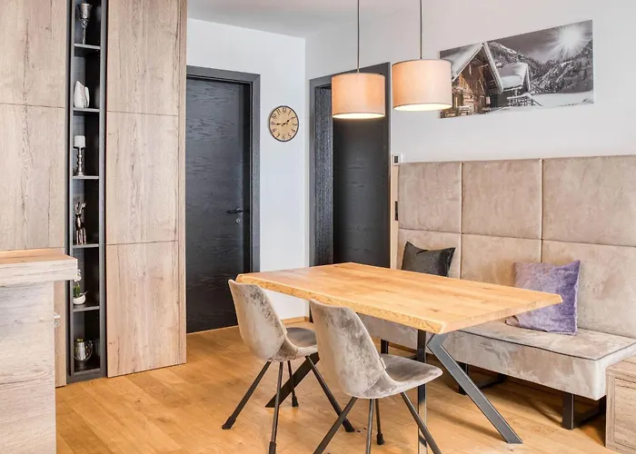 Exklusiv Und Elegantes In Der Residenz By Interhome Appartamento See