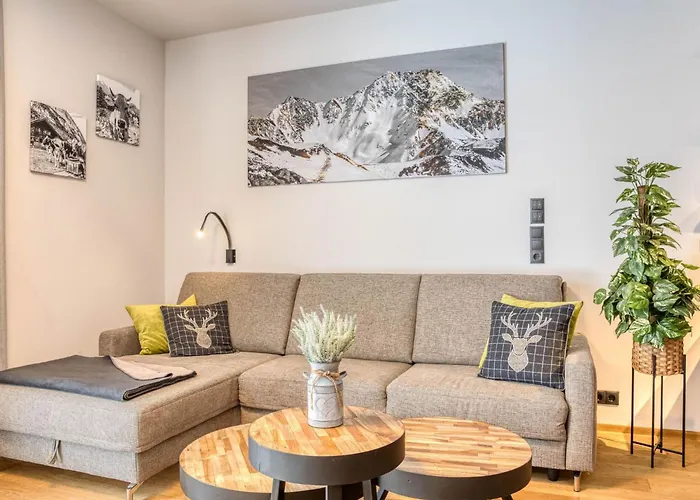 Exklusiv Und Elegantes In Der Residenz By Interhome *