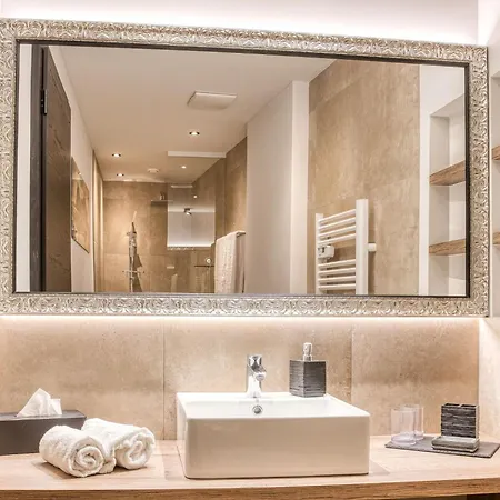 Exklusiv Und Elegantes In Der Residenz By Interhome Apartment See