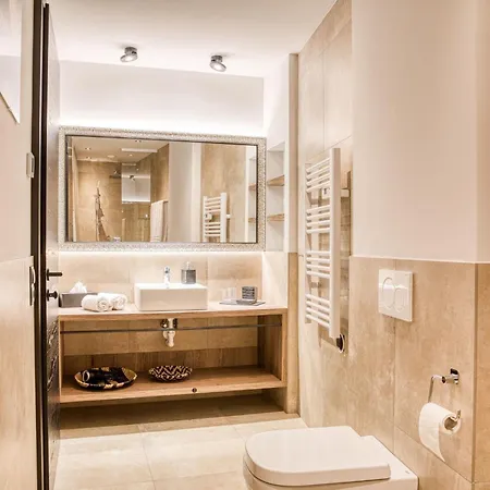 Exklusiv Und Elegantes In Der Residenz By Interhome Apartment
